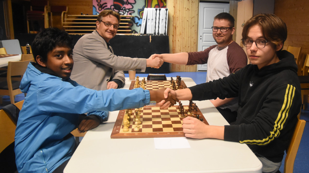 Thirukkumaran, Morten, Jarle og Thomas bemannet finalebordene i årets klubbmeterskap. Foto: Tom Eriksen