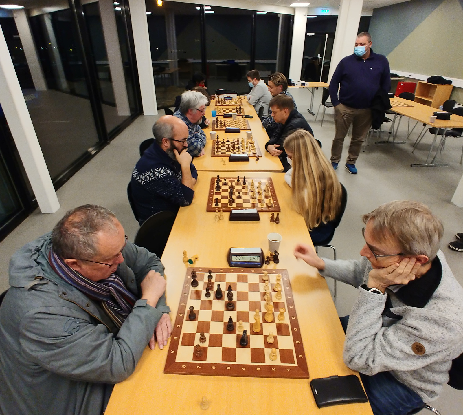 Kveldens klubbturnering i lynsjakk samlet 10 deltakere. Foto: Monica L. Fjeldstad